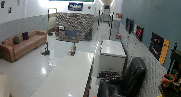 MR HOTEL - MR HOTEL, Khanda Bypass Rd, Kharkhoda, Haryana 131402, India