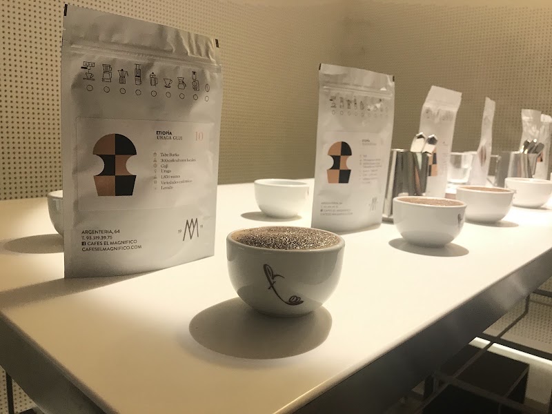 Kaffeine Kick tours - Kaffeine Kick tours, Carrer de Grunyí, 10, Ciutat Vella, 08003 Barcelona, Spain
