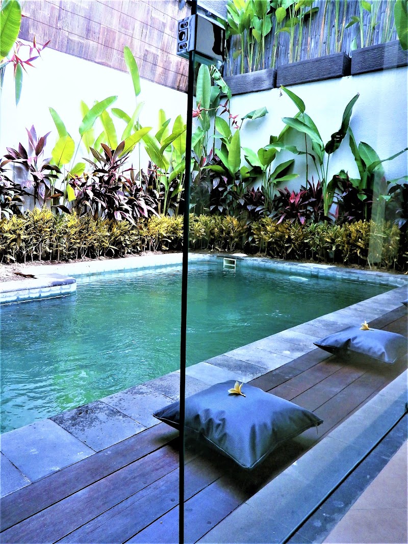 Leacott Retreats "HIDEAWAY" Luxury 3 Bedroom Pool Villa - Leacott Retreats "HIDEAWAY" Luxury 3 Bedroom Pool Villa 8537+9G6, Jl. Arjuna, Seminyak, Kec. Kuta, Kabupaten Badung, Bali, Indonesia