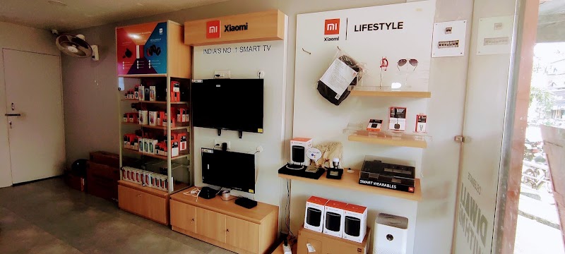 MI Store - MI Store, opposite Side Of Jagannath Mandir, Budharaja, Sambalpur, Odisha 768004, India
