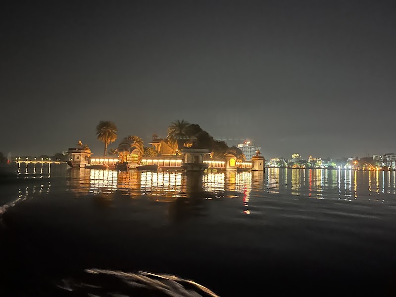 Jag Mandir - Jag Mandir 5RMX+6QC, Rampura, Kota, Rajasthan 324006, India