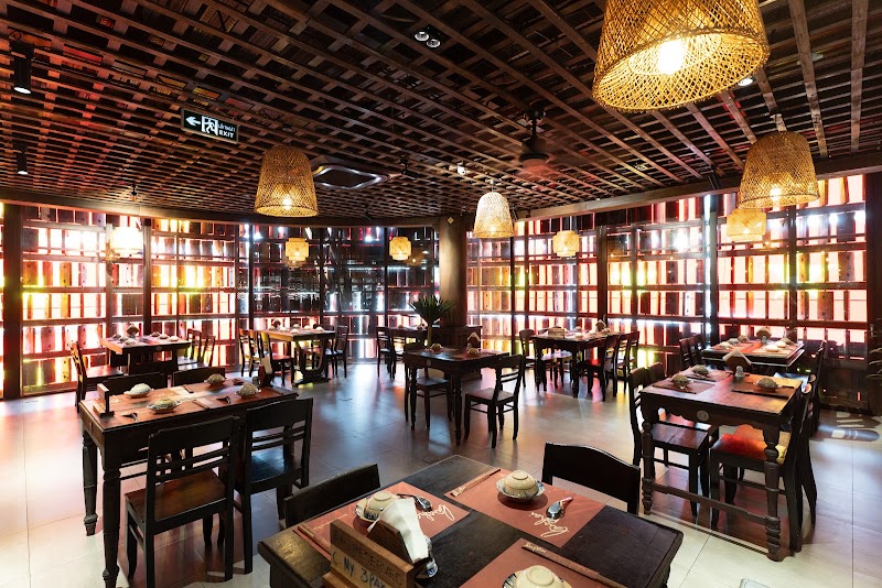 Cơm lâuphai (lâu phai) - Hue Traditional Restaurant