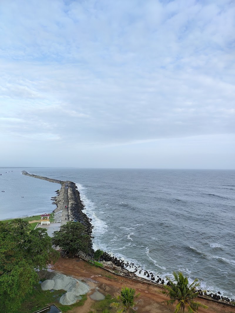 Alappuzha Light House - Alappuzha Light House CCSB Rd, Civil Station Ward, Alappuzha, Kerala 688012, India