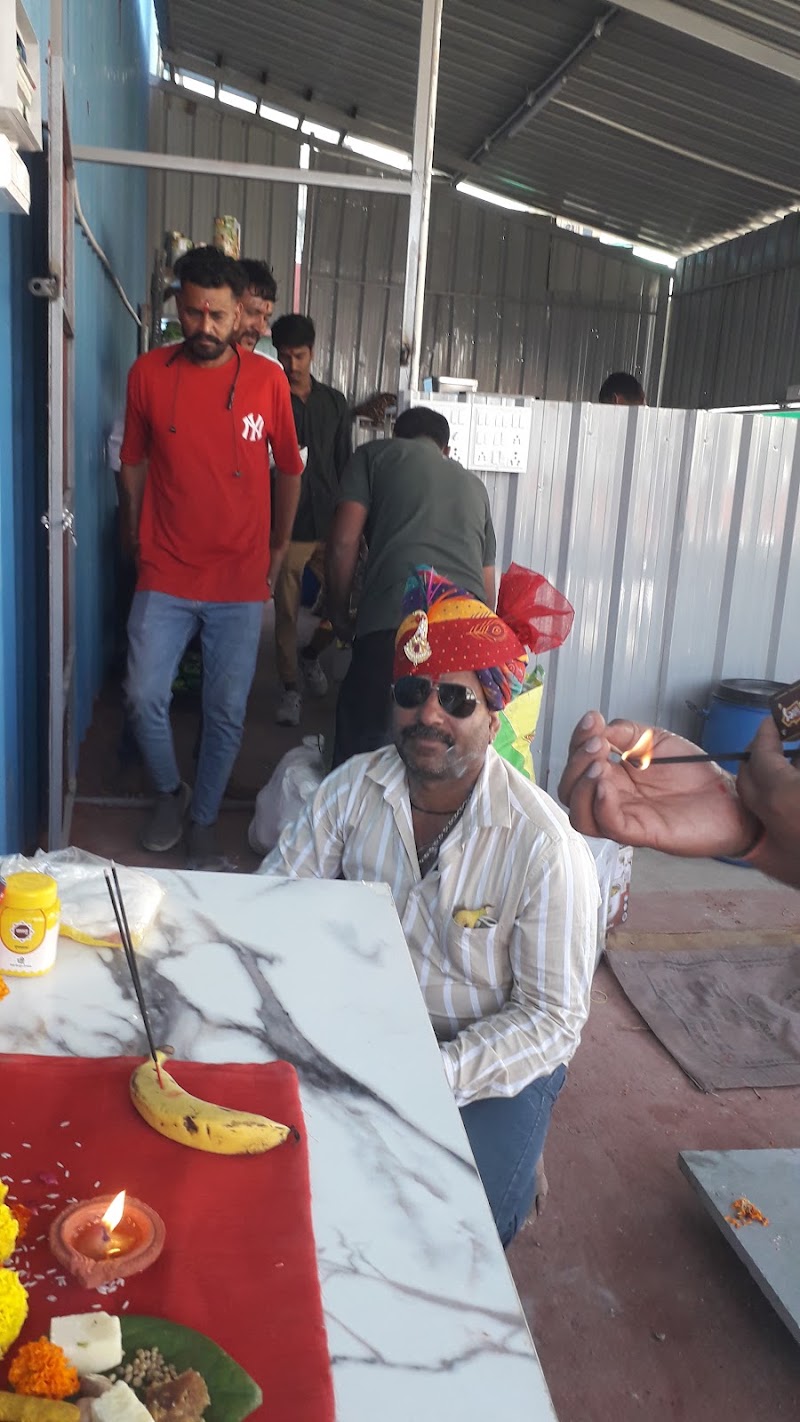 RRR dhaba & restaurant - RRR dhaba & restaurant Wakal Mata Rd, Gayariawas, Central Area, Udaipur, Rajasthan 313002, India