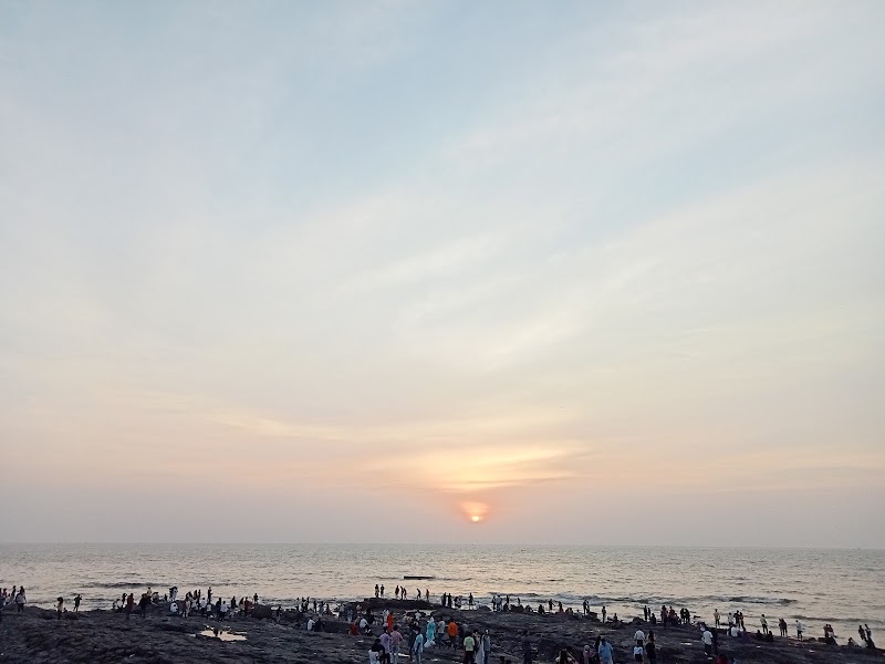 Lands End Garden - Lands End Garden, Bandra Fort Trail, Mount Mary, Bandra West, Mumbai, Maharashtra 400050, India