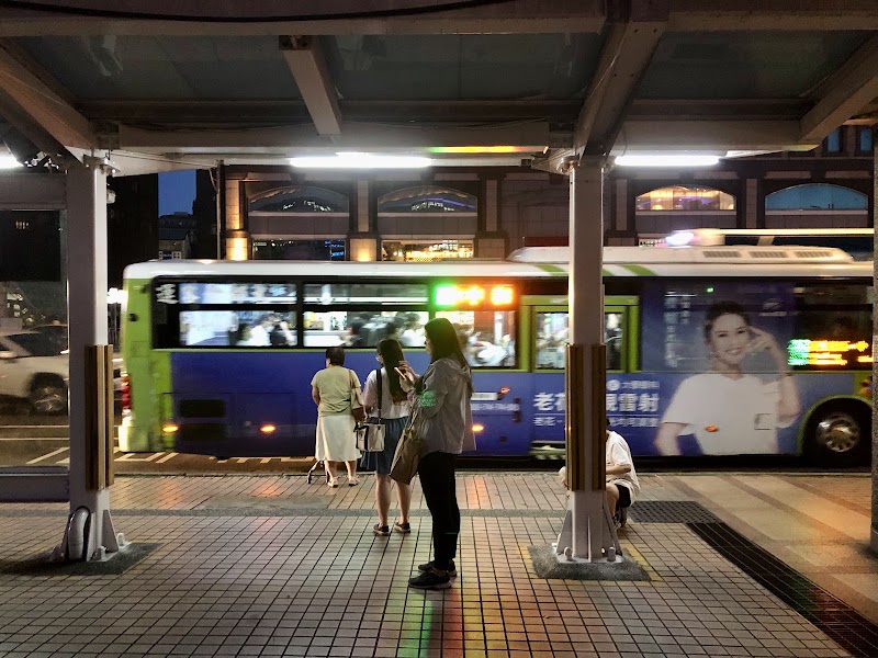 Taipei Station - Taipei Station, Zhongzheng District, Taipei City, Taiwan 100