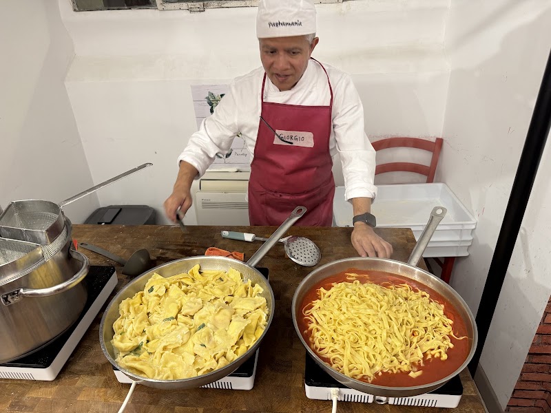 Pastamania - Experience in Rome - Pastamania - Experience in Rome, Via della Gatta, 14, 00186 Roma RM, Italy