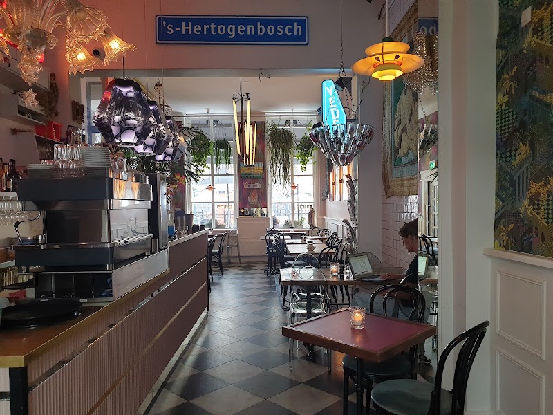 NUL73 Lunch en Diner Café - NUL73 Lunch en Diner Café Torenstraat 9, 5211 KK 's-Hertogenbosch, Netherlands