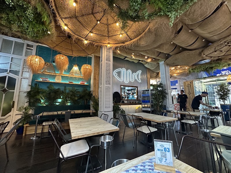 Chao Pescao Seafood Born - Chao Pescao Seafood Born Passatge Mercantil, 1, Ciutat Vella, 08003 Barcelona, Spain