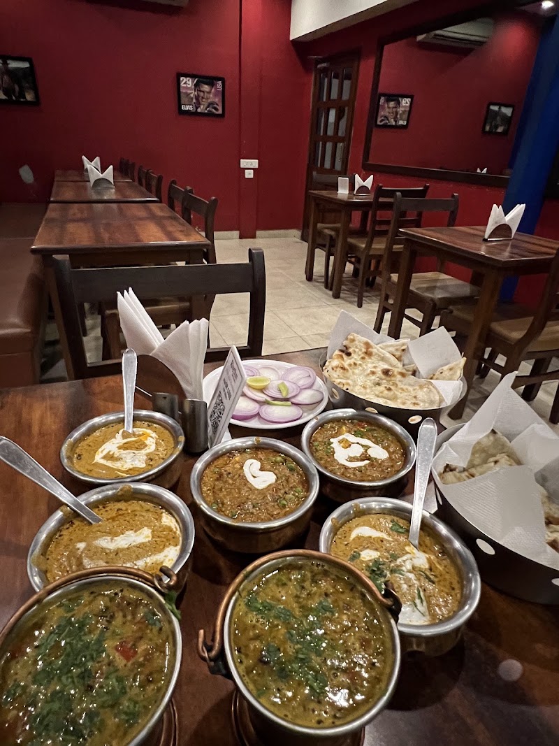 Rhythm Rooftop Cafe And Lounge - Rhythm Rooftop Cafe And Lounge AJIT MANSION HOTEL ,Near Panch Batti Circle, Residency Rd, Air Force Area, Ratanada, Jodhpur, Rajasthan 342001, India