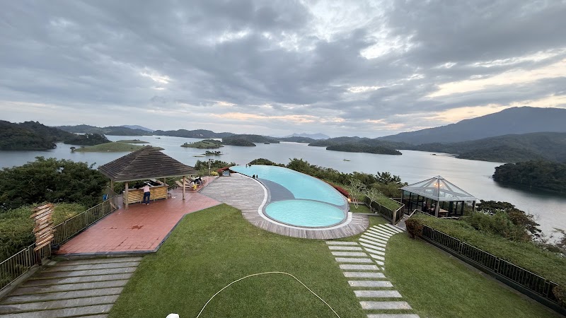 Mountain Shadows Resort, Wayanad - Mountain Shadows Resort, Wayanad Kuttiyamvayal,Varambatta, P.O, Padinjarathara, Kerala 673575, India