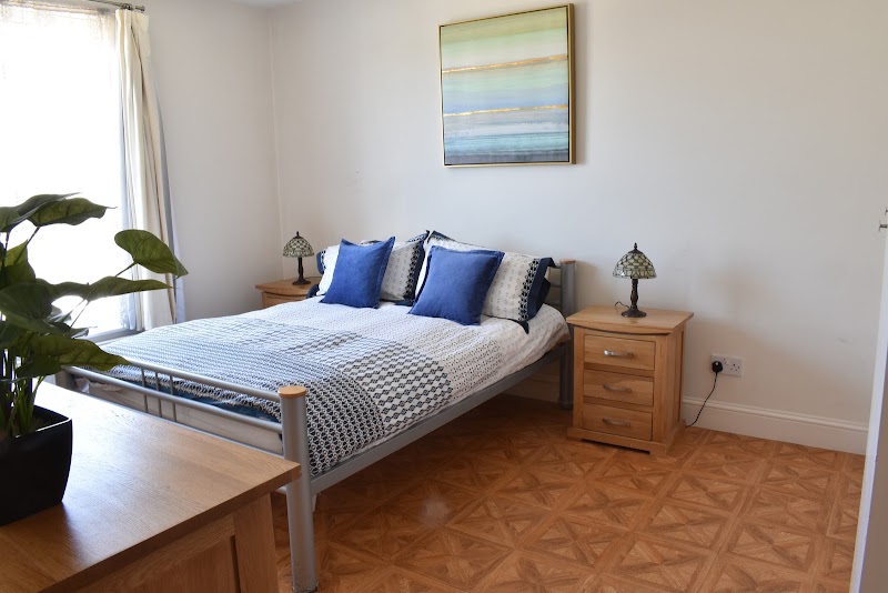 larkfield apartments - larkfield apartments 19 Larkfield Rd, Richmond TW9 2PG, UK