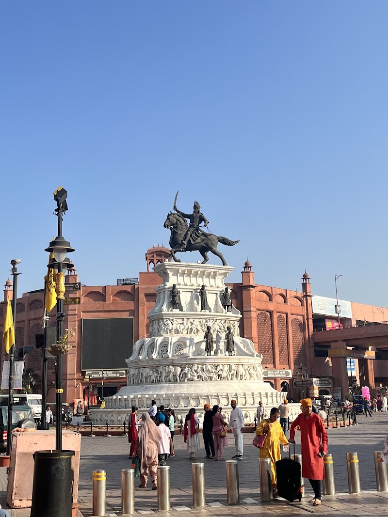 Heritage Street - Heritage Street, JVFH+FRP, Heritage St, Town Hall, Katra Ahluwalia, Amritsar Cantt., Punjab 143006, India