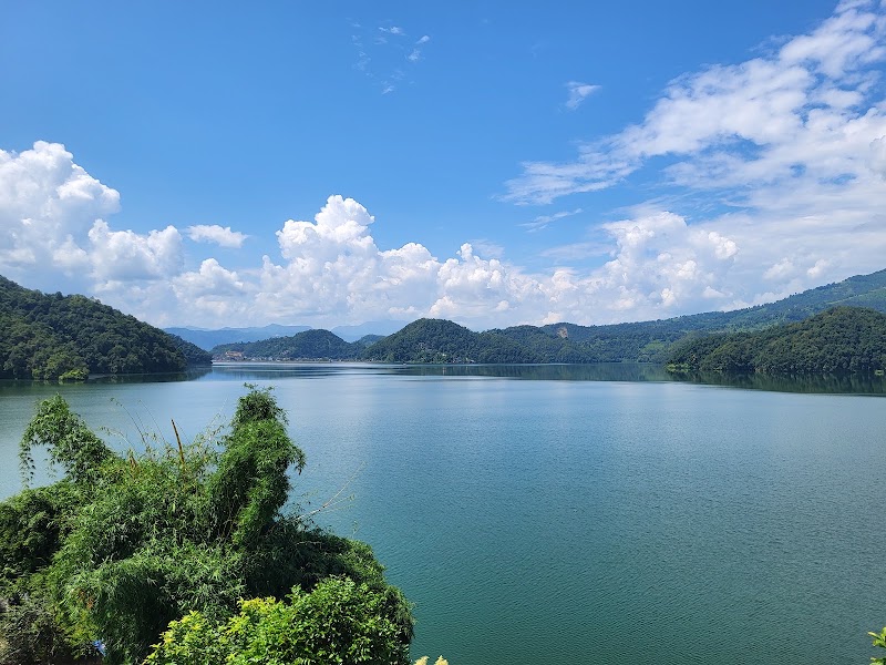 Begnas Lake