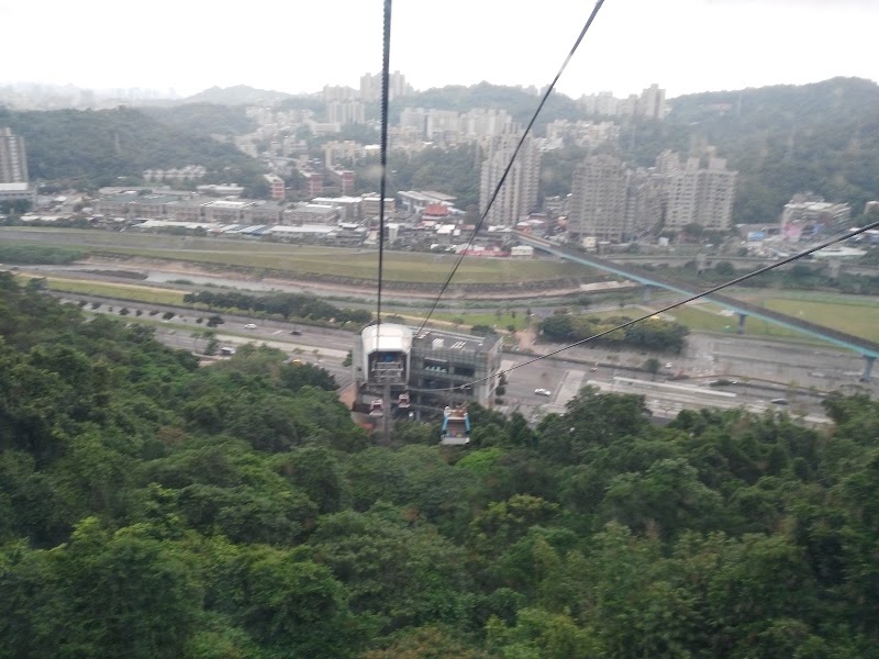 Taipei Zoo South Station - Taipei Zoo South Station, 116, Taiwan, Taipei City, Wenshan District, 萬興里新光路2段30-2號