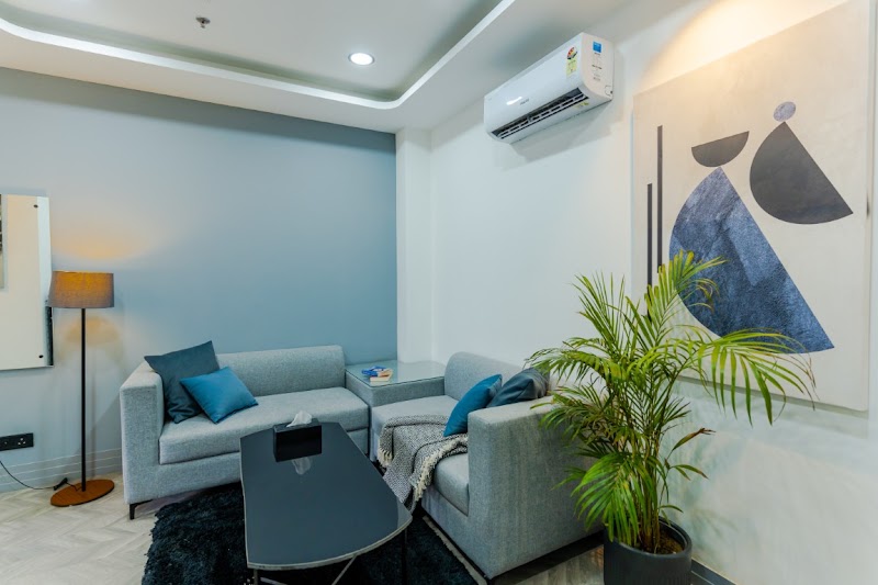 BedChambers Serviced Apartments, Golf Course Road - BedChambers Serviced Apartments, Golf Course Road 1 Block-C, C-524, Block C, Sushant Lok Phase I, Kanahi, Gurugram, Haryana 122001, India