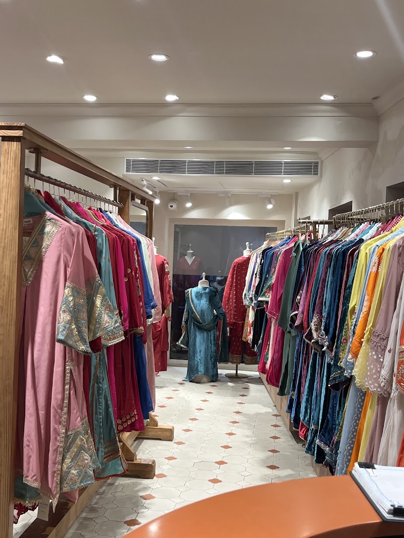 The Loom - The Loom Ground Floor, N Block Market, N-1, N Block, Greater Kailash I, New Delhi, Delhi 110048, India