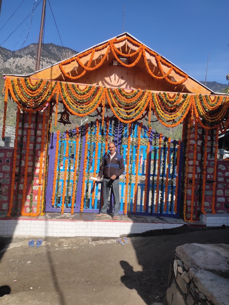 Hotel and restaurant - Hotel and restaurant, Kharadi T.Barkot d.uttarkashi S.Uttarakhand pin no 249141, Barkot, Fooldhar, Uttarakhand 249141, India