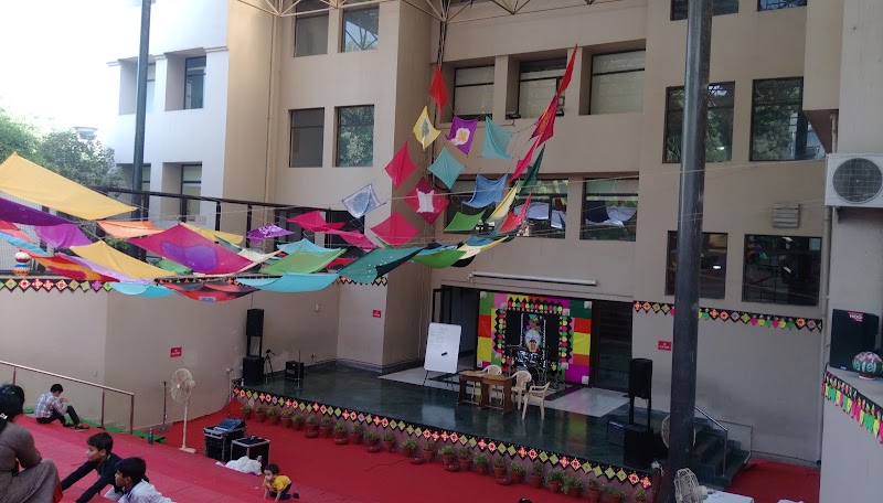 The Heritage School - The Heritage School, D-2, Pocket 2, South West Delh, Vasant Kunj, New Delhi, Delhi 110070, India