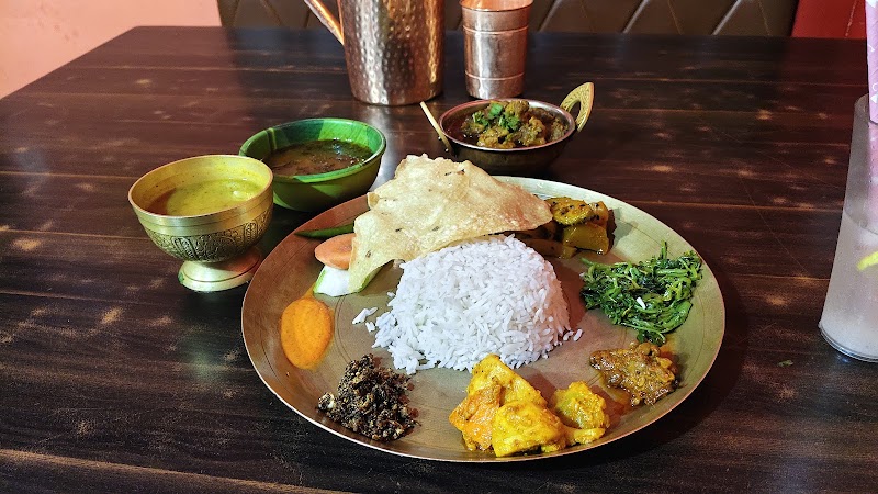 Kathmandu Kitchen - Kathmandu Kitchen HD Lama Rd, opposite SBI, Near Buddhist Lodge, Chauk Bazaar, Darjeeling, West Bengal 734101, India