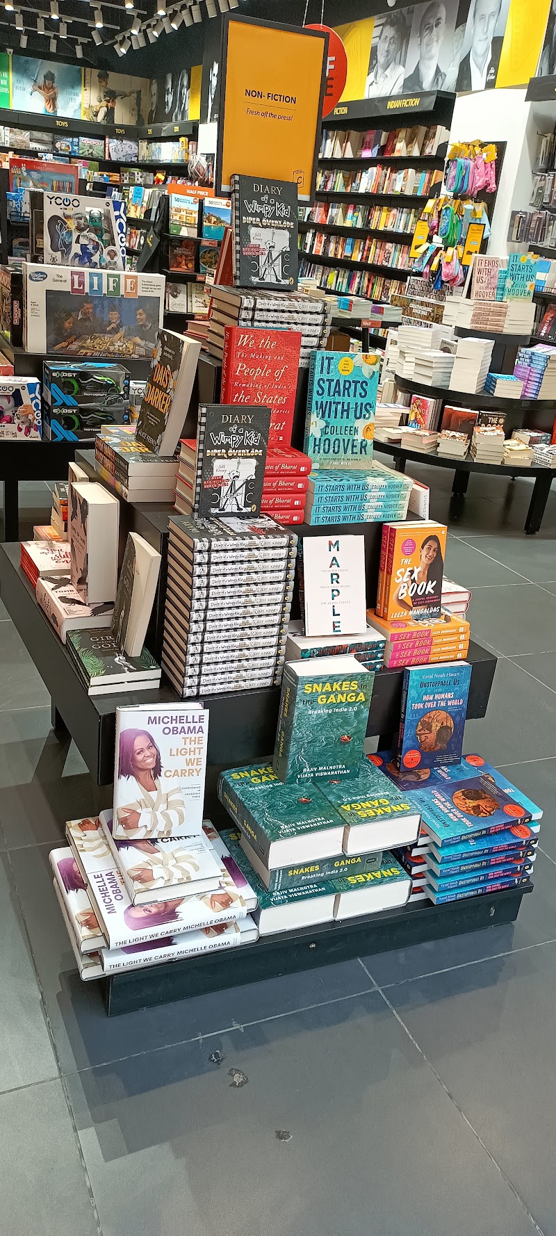 Crossword, Ardee City, Gurgaon - Crossword, Ardee City, Gurgaon Shop No A15, LG Floor, 1, Ardee Mall Rd, Wazirabad, Sector 52, Gurugram, Haryana 122003, India