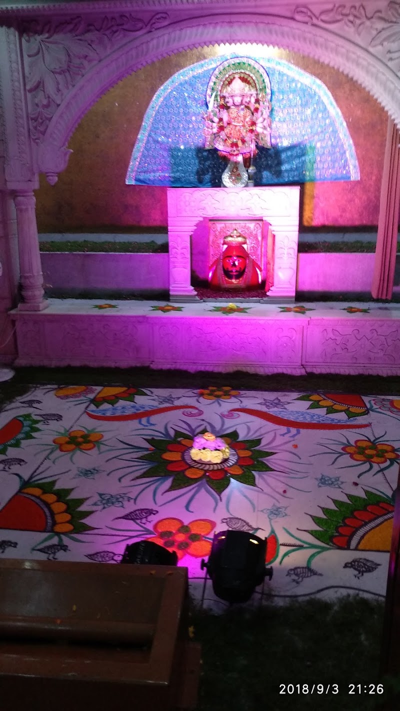 Shani Mandir & NavGrah Mandir - Shani Mandir & NavGrah Mandir 166, Shrimati Santhosh Yadav Rd, Urban Estate, Sector 41, Gurugram, Haryana 122003, India