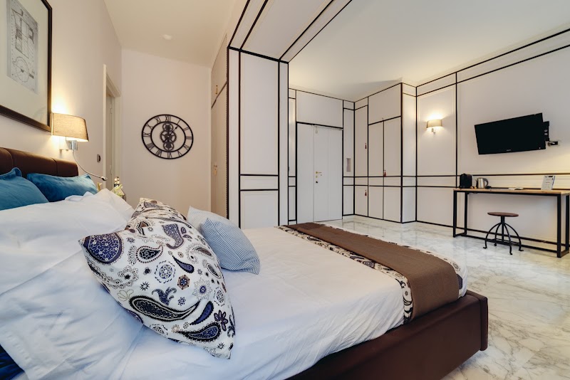 Repubblica Central Suite - Repubblica Central Suite V. Parigi, 11, 00185 Roma RM, Italy