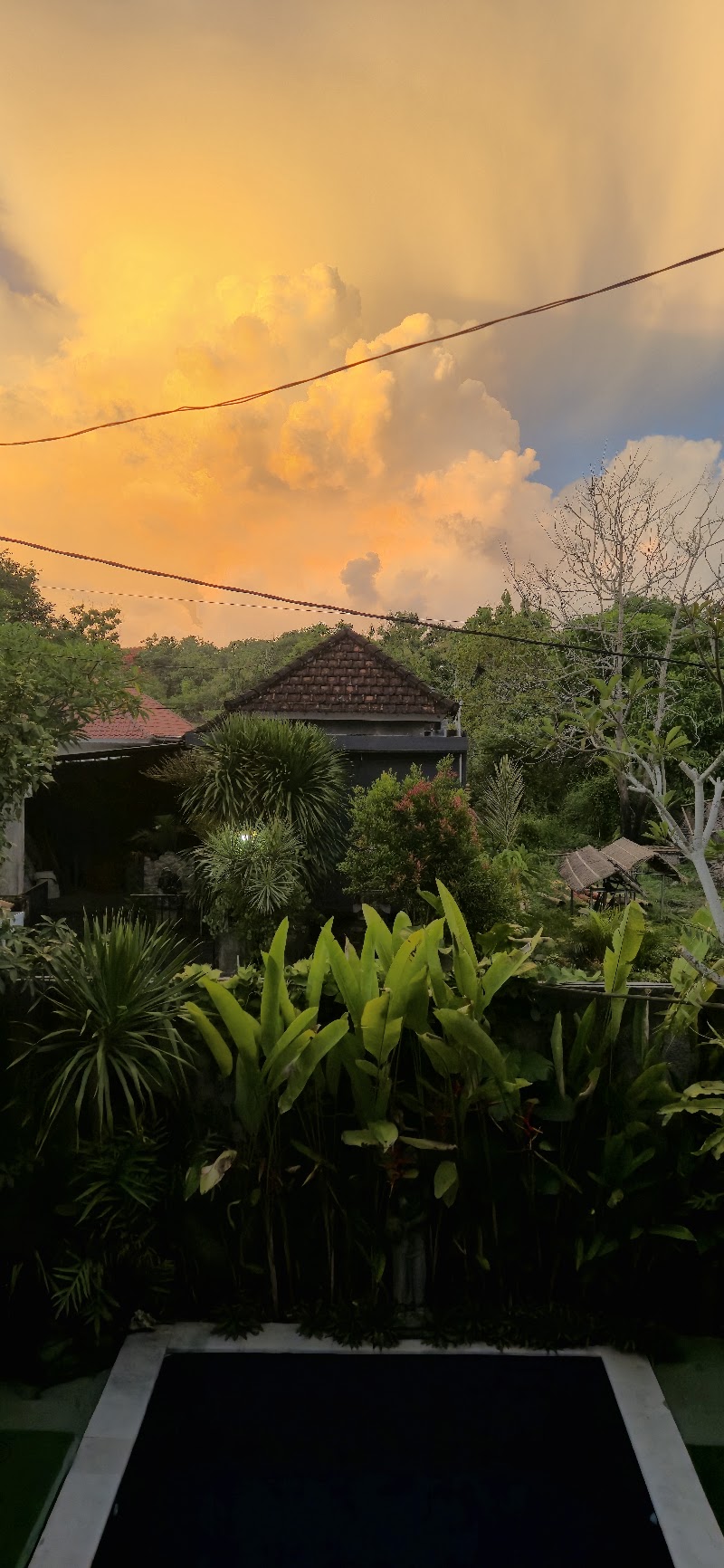 Kayu Tua Villa - Kayu Tua Villa Jl. Pura Masuka, Ungasan, Kec. Kuta Sel., Kabupaten Badung, Bali 80361, Indonesia