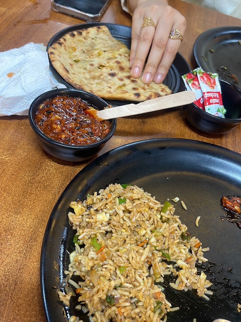Swaruchi Restaurant & Caterers - Swaruchi Restaurant & Caterers Ahilya Bai Marg, near mahakaleshwar jyotirling, Kot Mohalla, Suraj Nagar, Ujjain, Madhya Pradesh 456006, India
