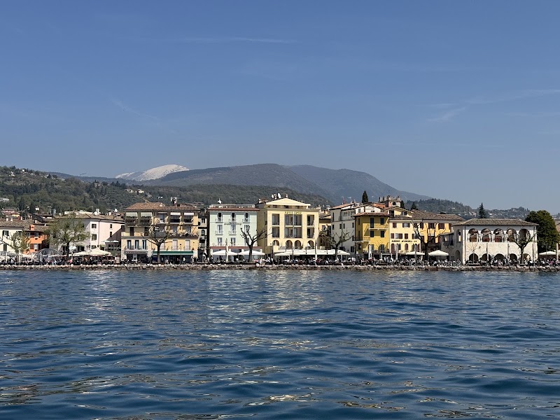 Sirmio Rent Boat - Boat rental in Sirmione - Sirmio Rent Boat - Boat rental in Sirmione Via Sirmioncino, 25019 Sirmione BS, Italy