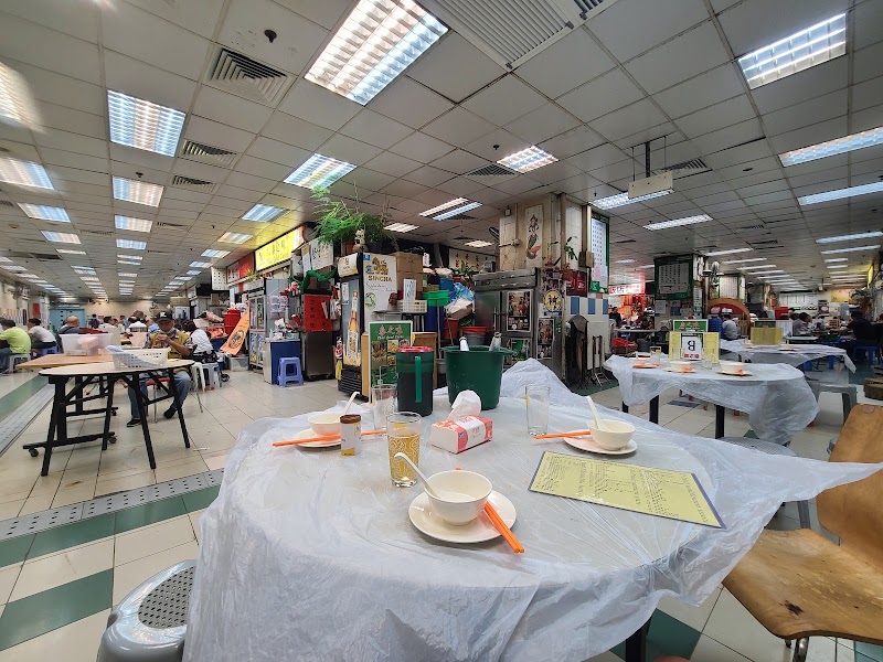 Sheung Wan Market and Cooked Food Centre - Sheung Wan Market and Cooked Food Centre 345 Queen's Road Central, Sheung Wan, Hong Kong