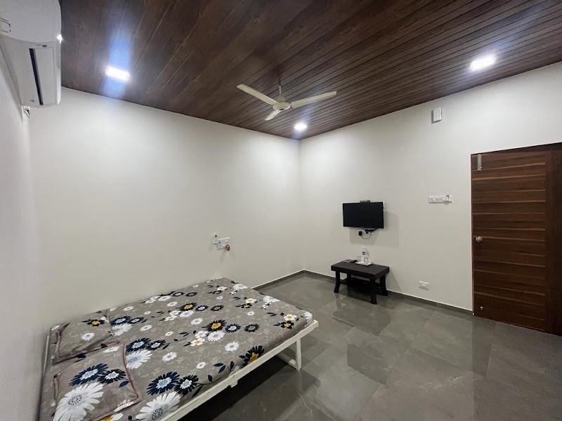 Ruby stone cottage - Ruby stone cottage At-Post-Varsoli, near I.E.S.School, Khandalkar Ali, Varsoli Koliwada, Varasoli, Maharashtra 402201, India