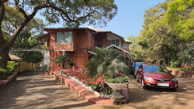 HOTEL DREAMLAND - HOTEL DREAMLAND Main Market, Bus Stand, behind S.T, Mahabaleshwar, Maharashtra 412806, India