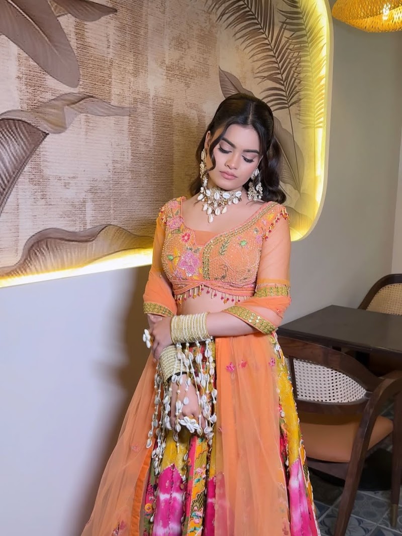 D'vaa Dresses on Rent - D'vaa Dresses on Rent Main Market, Corner Gali, Plot no 343, LBS College Marg, Raja Park, Jaipur, Jaipur Nagar Nigam Area, Rajasthan 302004, India