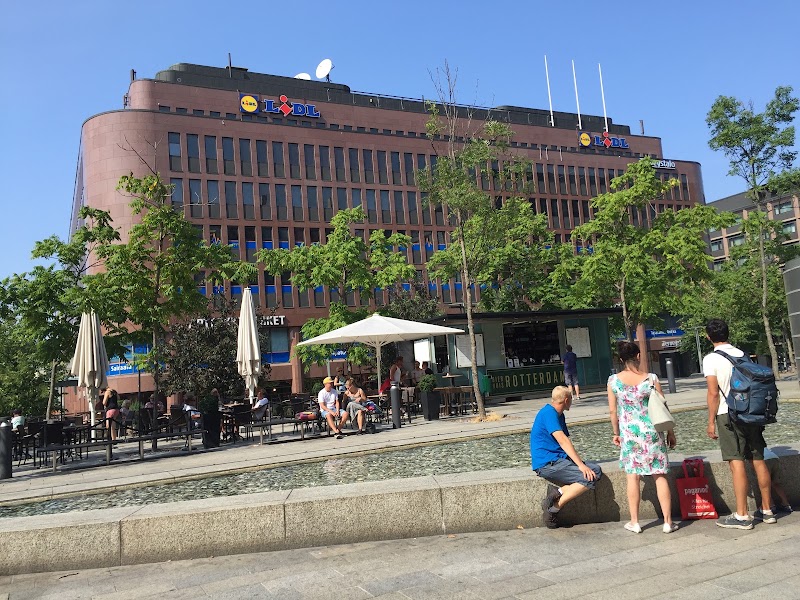 Helsinki, linja-autoasema, Kamppi - Helsinki, linja-autoasema, Kamppi, 00100 Helsinki, Finland