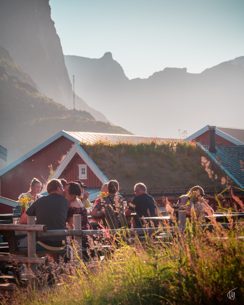 Restaurant Gammelbua - Restaurant Gammelbua, Reineveien 165, 8390 Reine, Norway