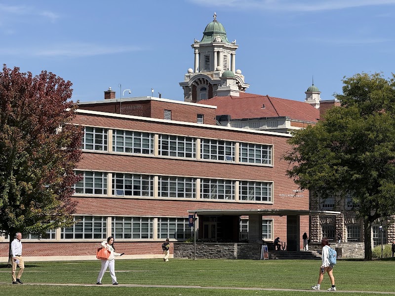 Syracuse University - Syracuse University 900 S Crouse Ave, Syracuse, NY 13244, USA