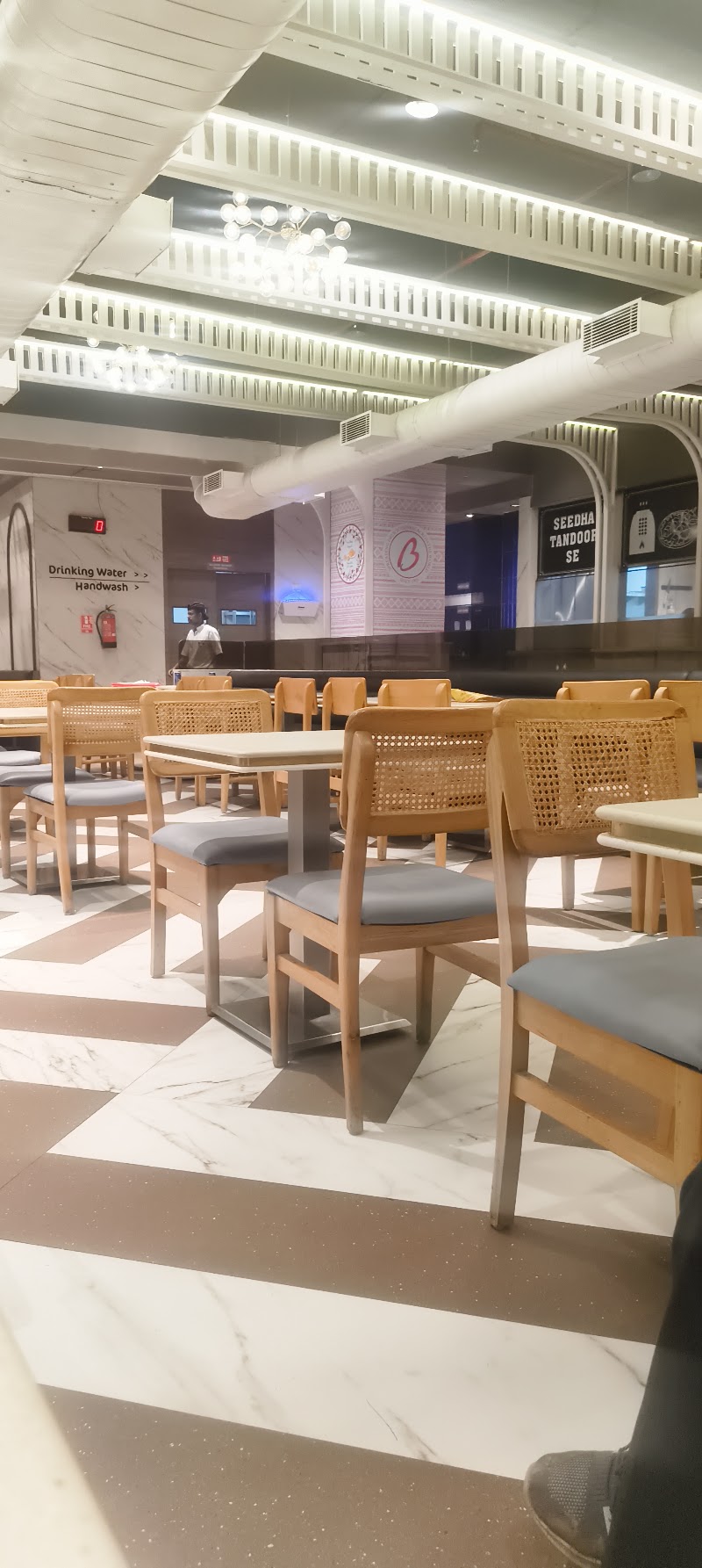 Bikanervala | JMD Empire Square Gurugram - Bikanervala | JMD Empire Square Gurugram First Floor, JMD Empire Square, Mehrauli-Gurgaon Rd, A Block, DLF Phase 1, Sector 24, Gurugram, Haryana 122002, India