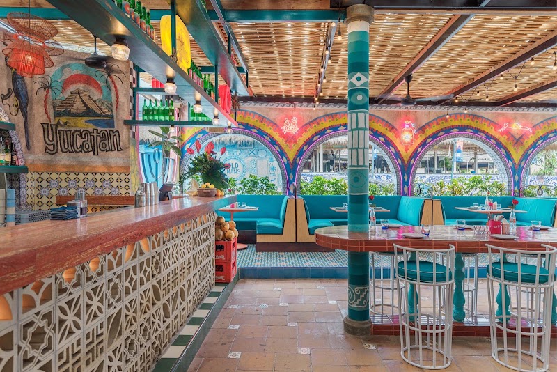 Motel Mexicola | Canggu - Motel Mexicola | Canggu, 84RJ+C58, Jl. Pantai Batu Bolong No.117X, Canggu, Kec. Kuta Utara, Kabupaten Badung, Bali 80361, Indonesia