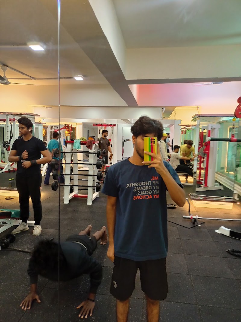Universal Gym | Best Gym In Camp Pune - Universal Gym | Best Gym In Camp Pune, Universal Gym & Fitness Club, opp. Chandan Medicals, Jai Society, New Modikhana, Bhawani Peth, Pune, Maharashtra 411002, India