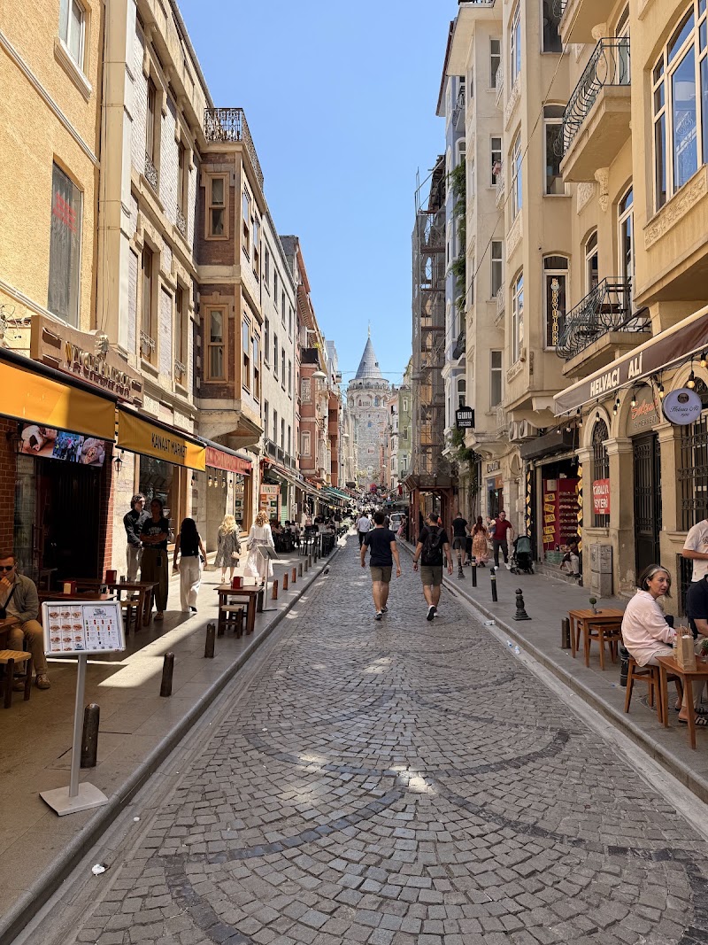 Istanbul center - Istanbul center, Alemdar, 34110 Fatih/İstanbul, Türkiye