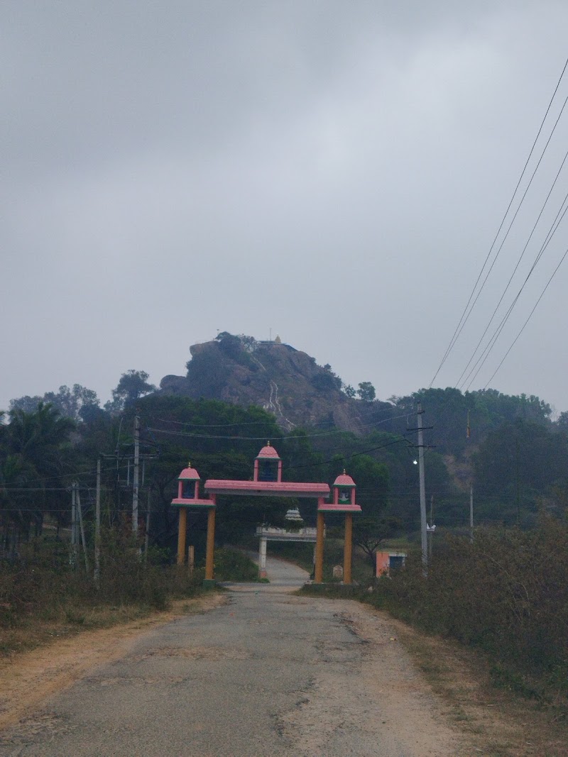 Kambadahalli Anjaneya Bettada Archakaru - Kambadahalli Anjaneya Bettada Archakaru, VJ9P+P2W, Kambadahalli, Karnataka 571802, India