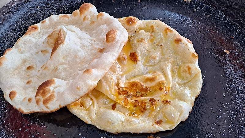 Rifa Special Indian Scones - Rifa Special Indian Scones, 235, Taiwan, New Taipei City, Zhonghe District, Huanan Village, Zhongxiao St, 7號1 樓