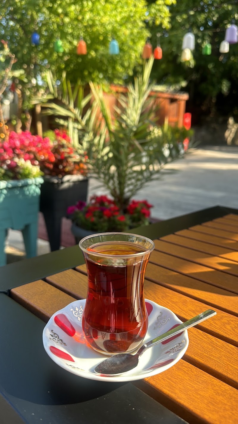 Arasta Cafe & Restaurant - Arasta Cafe & Restaurant, Sultan Ahmet, Kabasakal Cd. No:22, 34122 Fatih/İstanbul, Türkiye