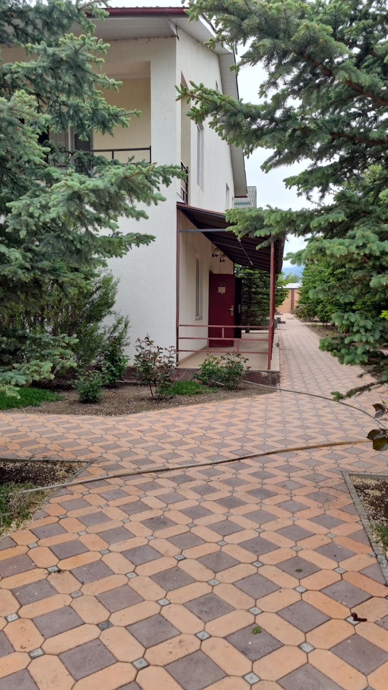 Гостевой дом Sun house Чолпон-Ата - Гостевой дом Sun house Чолпон-Ата, Аллея Айтматова 5а/2 Чолпон Ата, Cholpon-Ata 722125, Kyrgyzstan