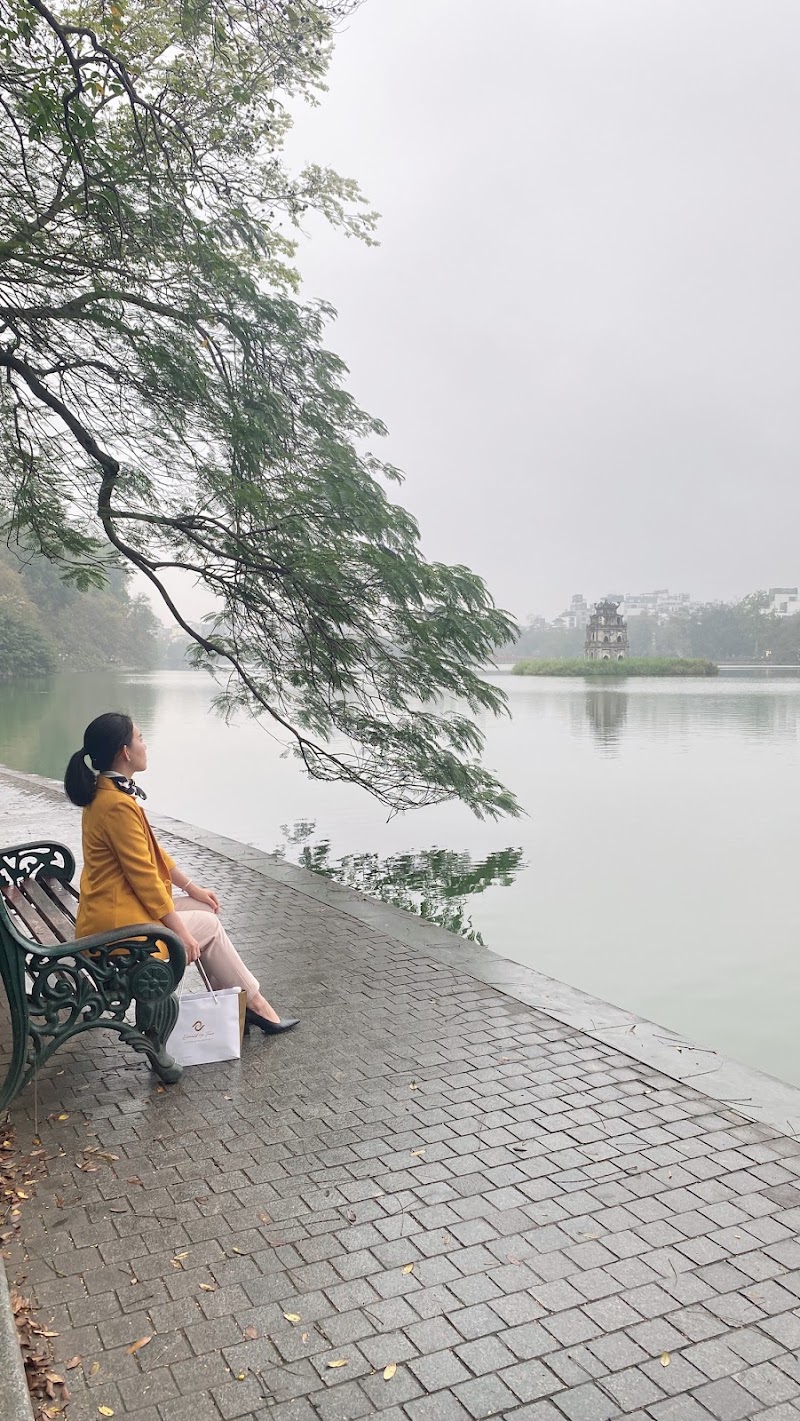 Hoàn Kiếm Lake - Hoàn Kiếm Lake Hoàn Kiếm Lake, Hang Trong, Hoàn Kiếm, Hanoi, Vietnam