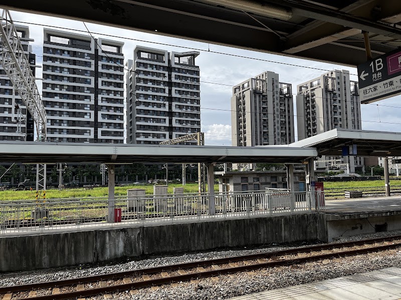 North Hsinchu Station - North Hsinchu Station, East District, Hsinchu City, Taiwan 300