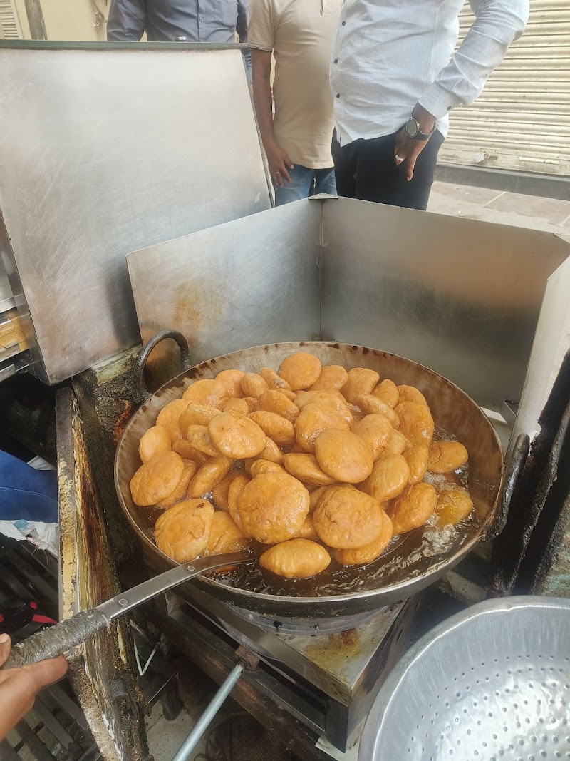 Narsingh misthan Bhandar - Narsingh misthan Bhandar Shop No. 100, Mirza Ismail Road, Choraha M I Road, near Panch Batti, C Scheme, Ashok Nagar, Jaipur, Jaipur Nagar Nigam Area, Rajasthan 302001, India