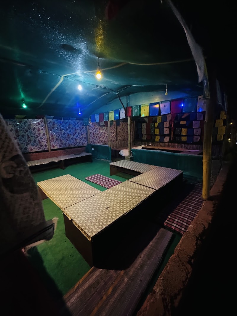 Perfect Heaven Bed & Breakfast - Perfect Heaven Bed & Breakfast VPO, Temple, Tehsil, near Bhagsu Nag, Bhagsu Nag, McLeod Ganj, Dharamshala, Himachal Pradesh 176219, India
