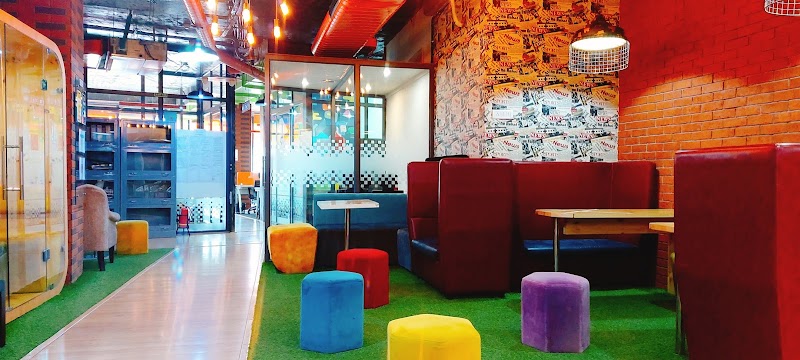 Bizzhub (Aspire) - Bizzhub (Aspire) 2nd Floor, SJR Koramangala, Sony World Signal, Plot 36, 100 Feet Rd, Venkappa Garden, 6th Block, Koramangala, Bengaluru, Karnataka 560095, India